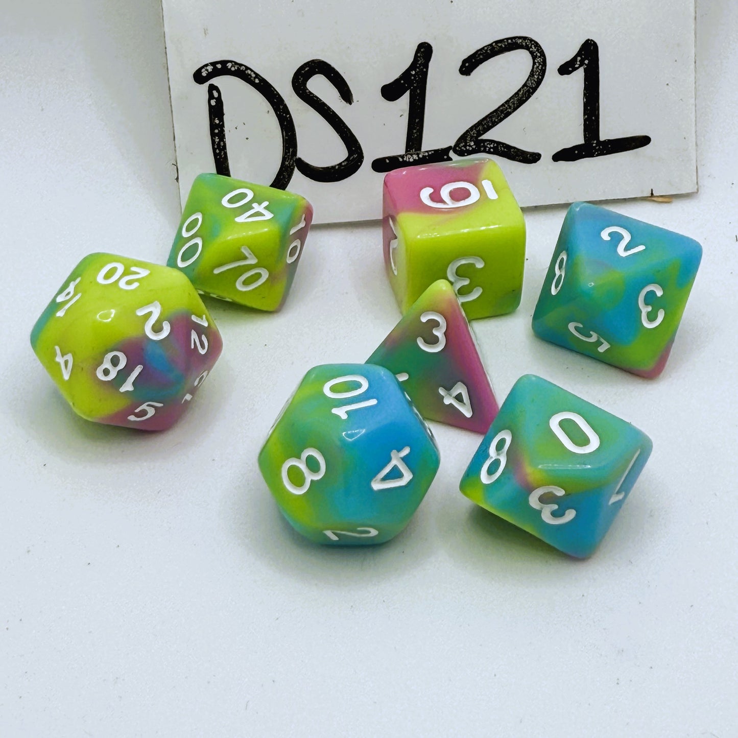 Rue Auction Item