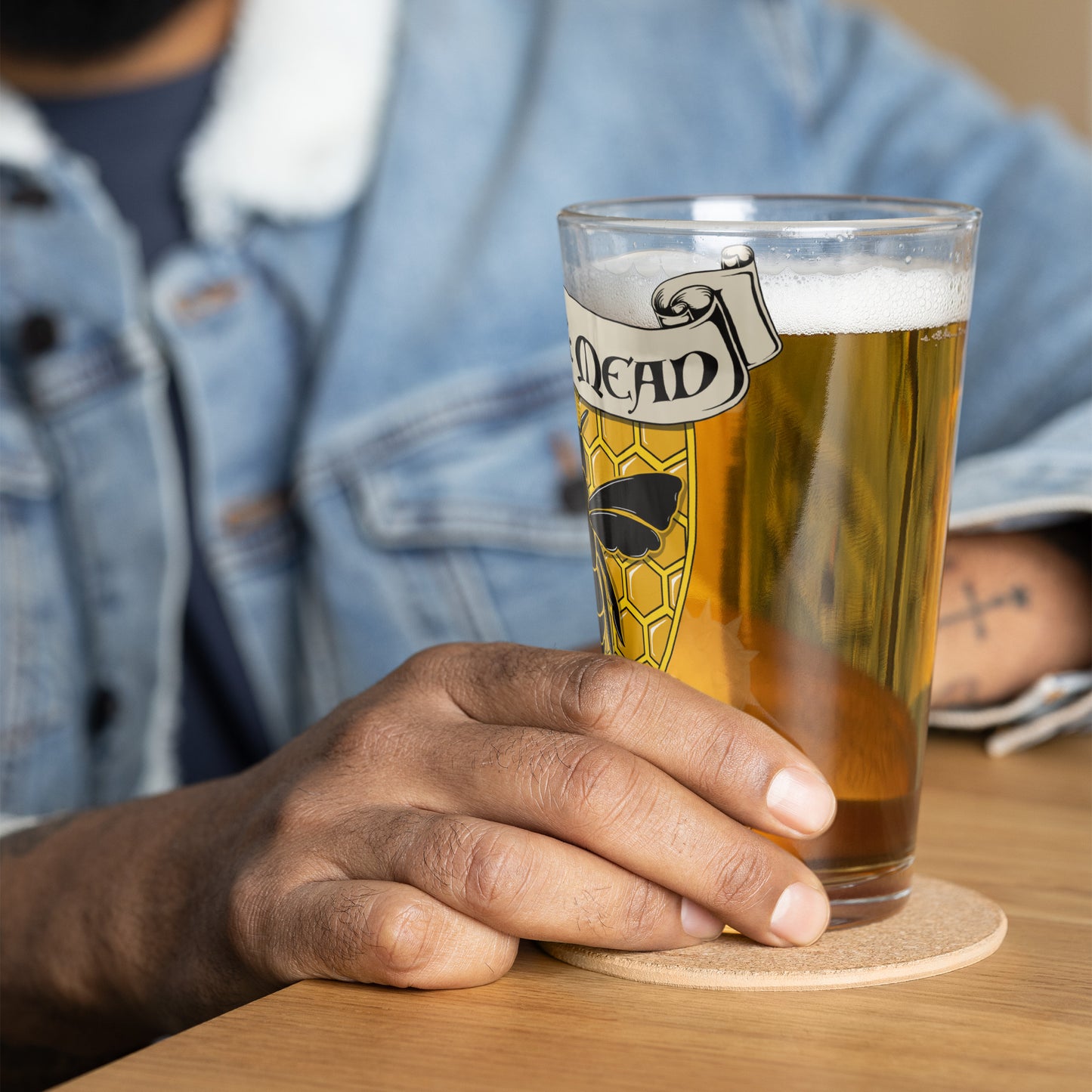 Mace & Mead Pint Glass