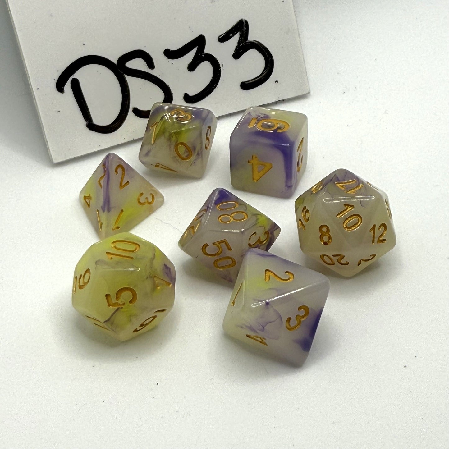 Rue Auction Item