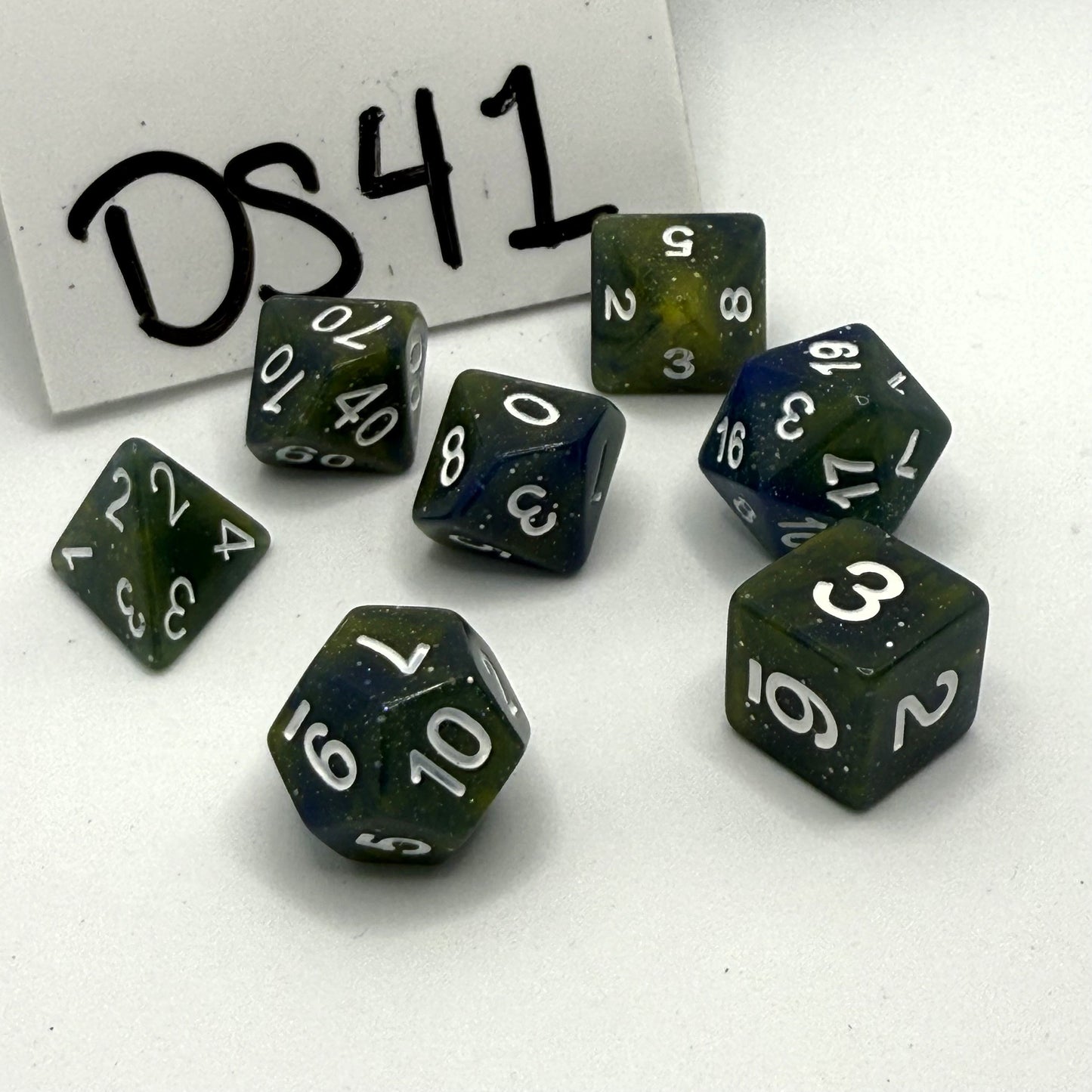 Rue Auction Item