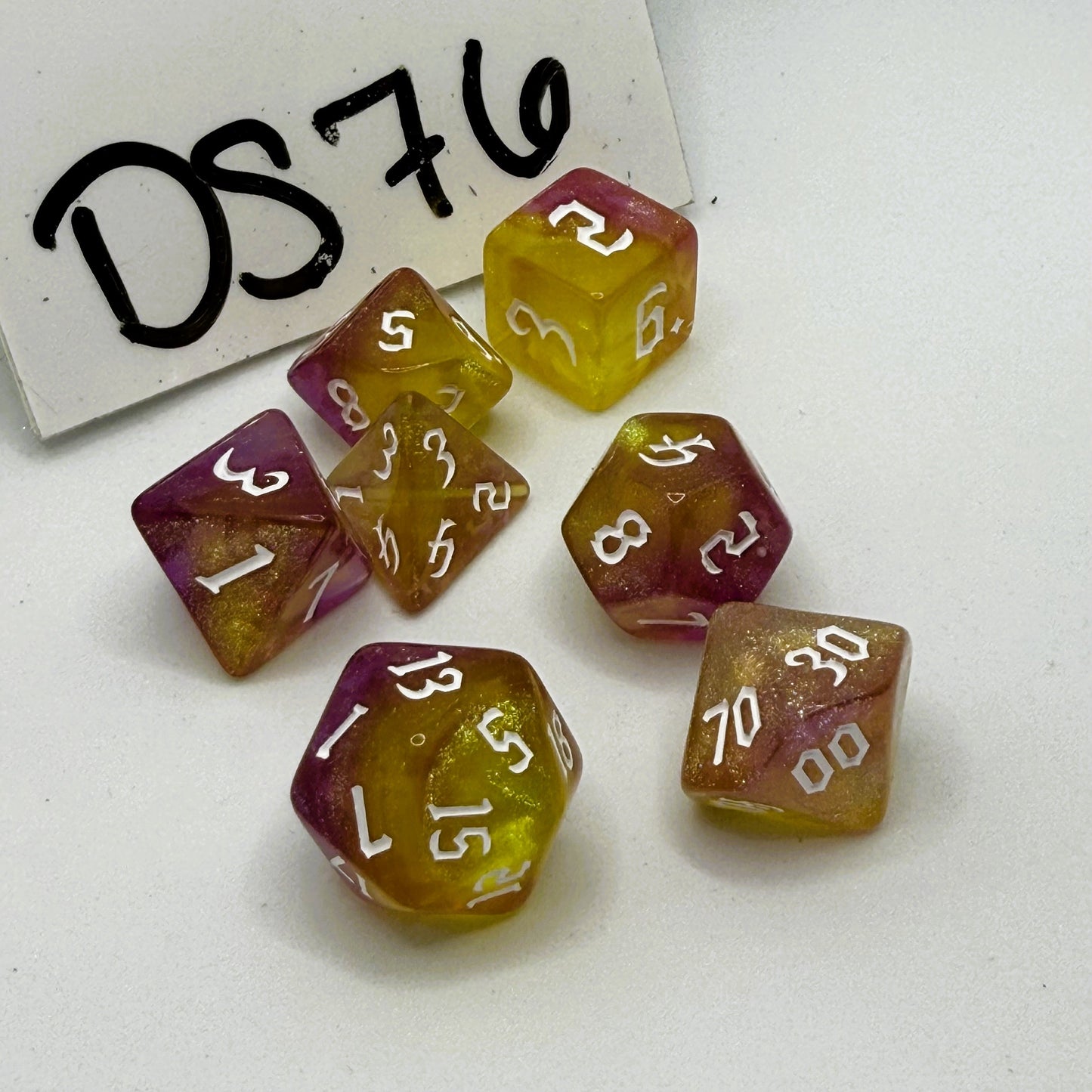 Rue Auction Item