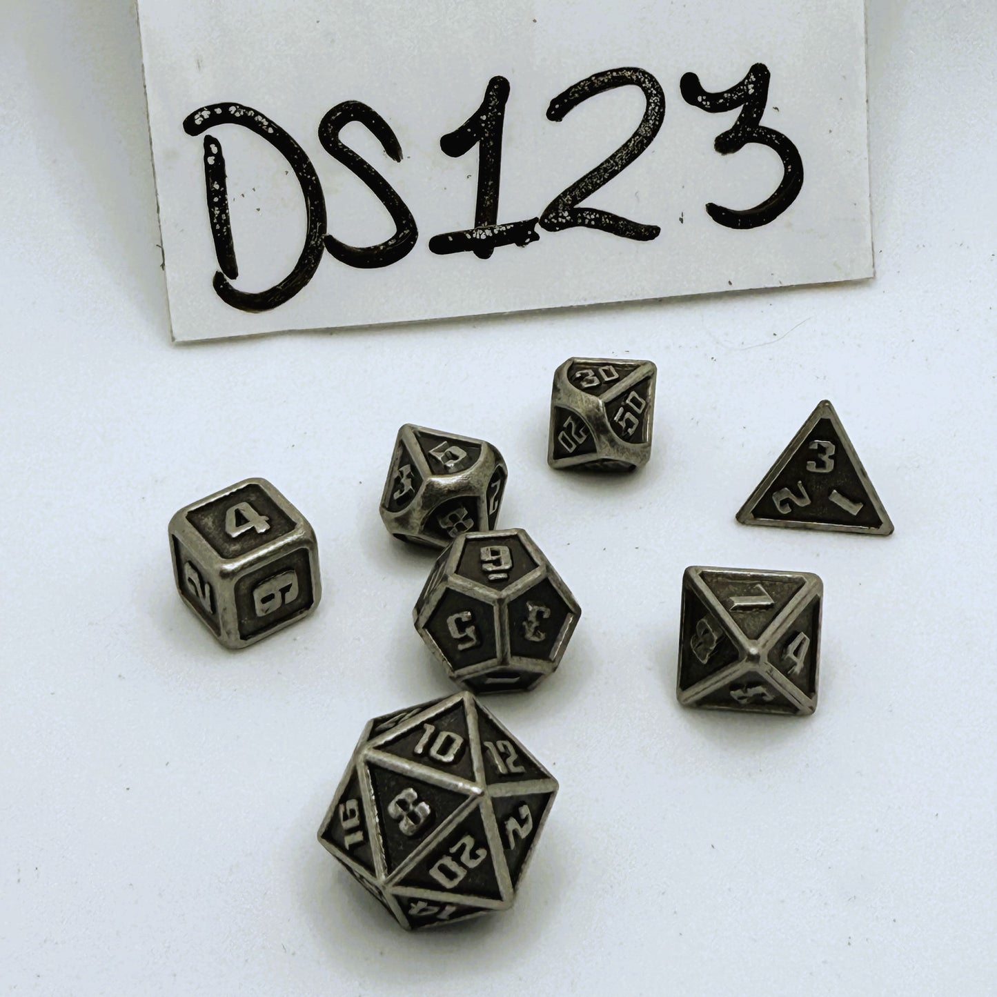 Rue Auction Item
