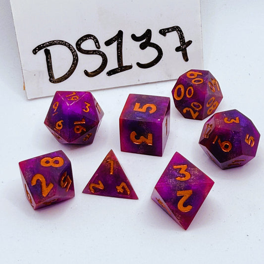 Dice Set - DS137 Handmade Sharp Edge