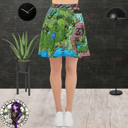 A model wears the Taur'Syldor map by Deven Rue on a skater skirt.